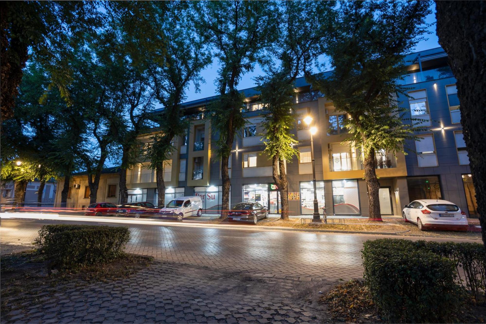 Donner Luxury Apartman Суботица Экстерьер фото