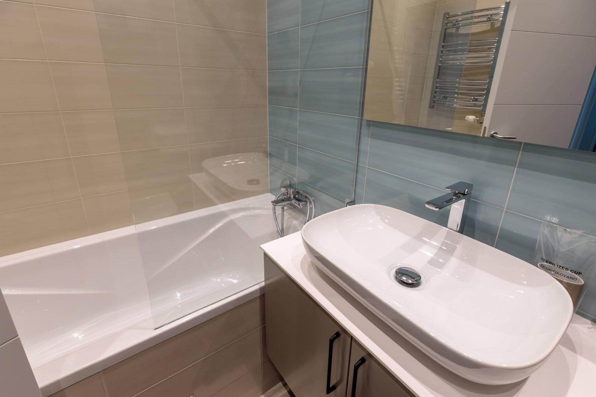 Donner Luxury Apartman Суботица Экстерьер фото
