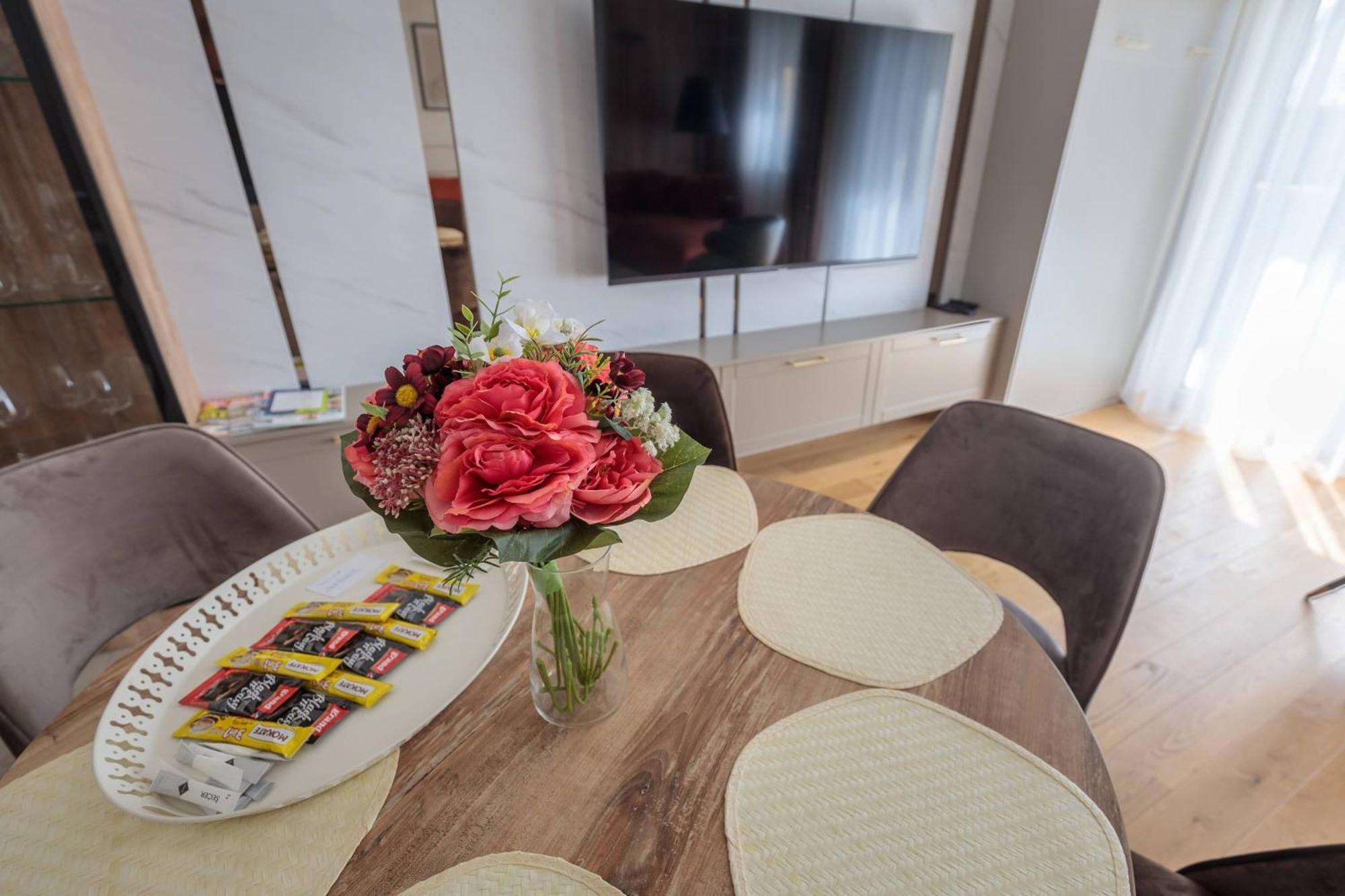 Donner Luxury Apartman Суботица Экстерьер фото